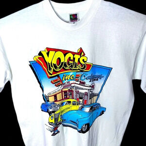 Fruit of the loom mens tee.  Yogi’s custom body shop on front. SizeXL. Excellent